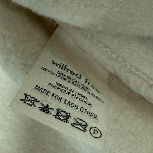 Aritizia - The Ganna™ Shirt Jacket - 100% Wool - Picture 12 of 14